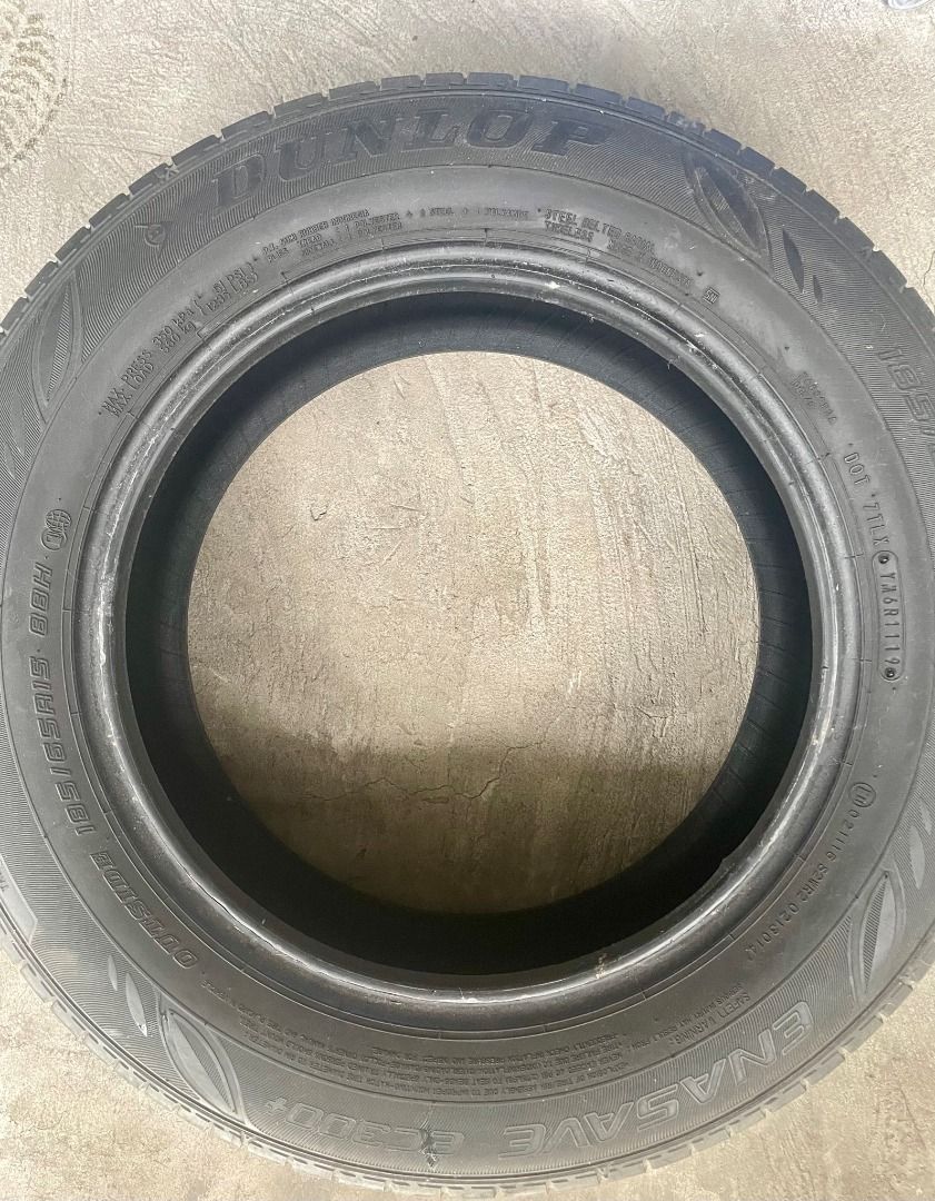 230215-03 怪しく DUNLOP ENASAVE RV505ラジアルタイヤ4本