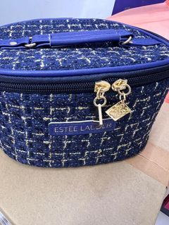 (Category: ) located in . Submitted by makeuploverspage (Listing ID 1307812834, Image 1). Description: .