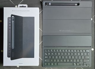 Galaxy Tab S9 Book Cover Keyboard Sim