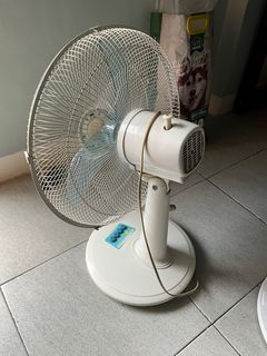 Hanabishi Electric Fan