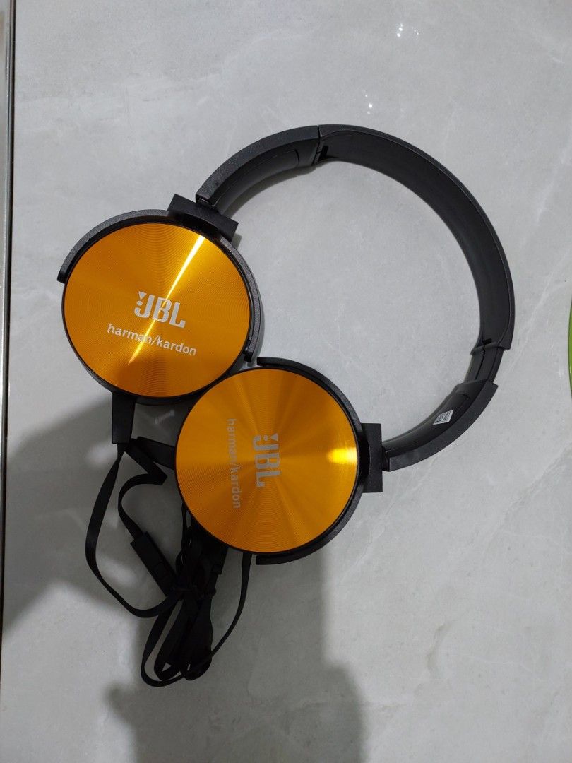 Headset bando JBL dijual as is Elektronik TV Perlengkapan Hiburan di Carousell