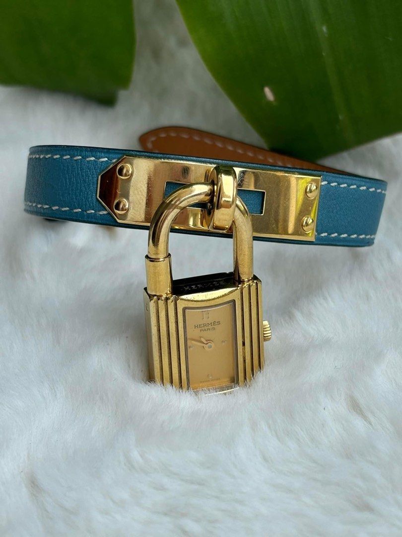 Hermes Kelly Watch (Category: Luxury Watches) located in Santiago. Submitted by dobongsoon (Listing ID 1306332479, Image 3). Description: Hermes Kelly watch all in good condition red nalang available! ❣️.