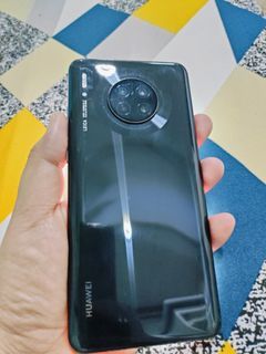 HUAWEI MATE 30 8/128GB playstore installed