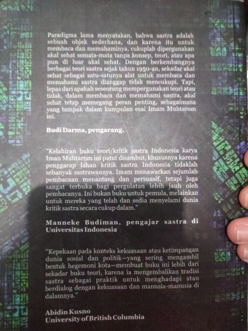 Kulminasi Teks, Konteks, dan Kota Kumpulan Esai Sastra, Buku & Alat ...