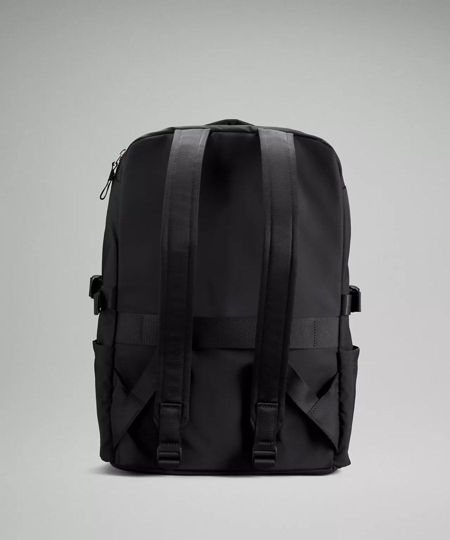 Lululemon new crew backpack top