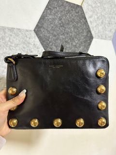 （分類：）位於 。 由 safyyyyyyyy 提交（商品編號 1307907134，圖片 1）。簡介： 。