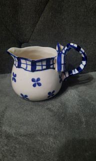 Milk jug/home decor vase hand painted 3x4" ribbon handle blue white UK item