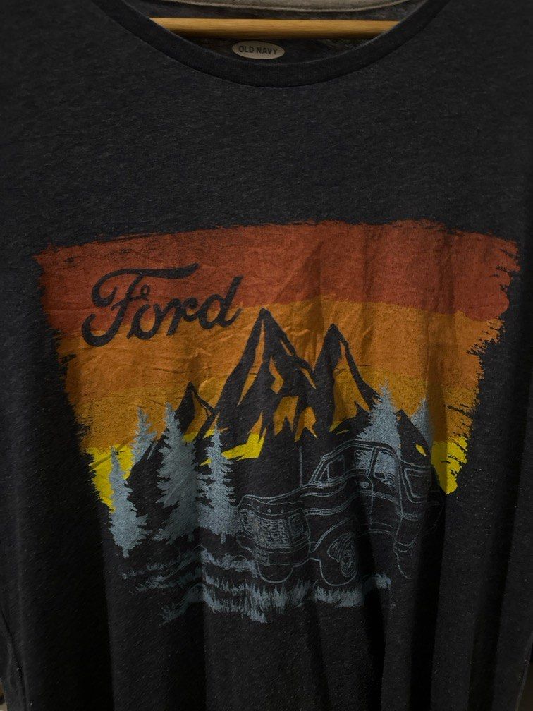 Old Navy Ford Graphic Tshirt, Men's Fashion, Tops & Sets, Tshirts & Polo Shirts on Carousell
