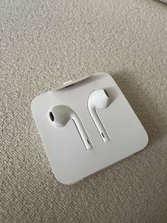 (Category: ) located in . Submitted by FastDeal (Listing ID 1307780049, Image 1). Description: .