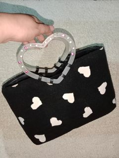 Original SAMANTHA THAVASA  Heart Designed Top Handle Bag