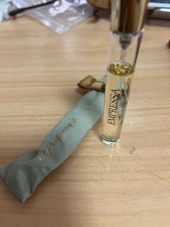 （分類：）位於 。 由 jackyli0128 提交（商品編號 1307858365，圖片 1）。簡介： 。