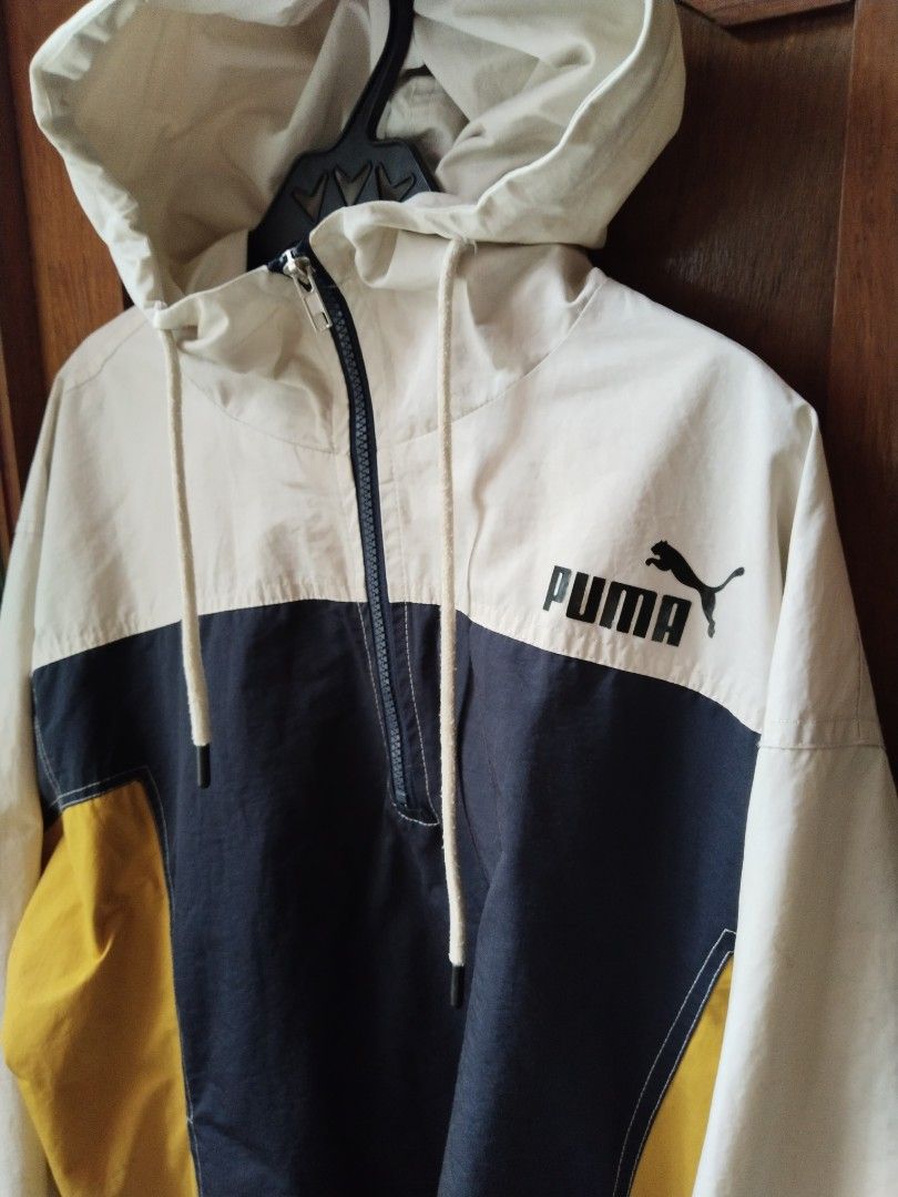 Puma Windbreaker (Category: Coats, Jackets and Outerwear) located in Sorsogon. Submitted by mavzone (Listing ID 1307809380, Image 2). Description: Puma Windbreaker 25 x 27 L - XL.