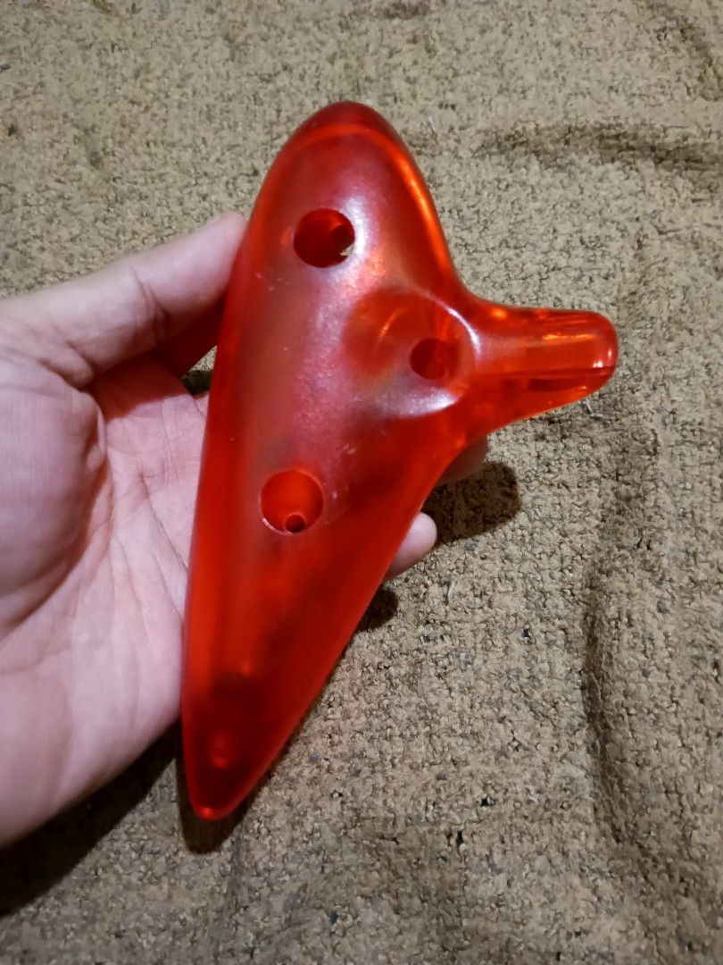 Red Ocarina (Category: Musical Instruments) located in Quezon City. Submitted by markgolveo (Listing ID 1307819295, Image 2). Description: Red Ocarina.