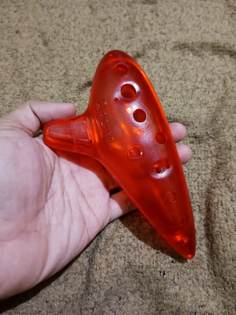 Red Ocarina (Category: Musical Instruments) located in Quezon City. Submitted by markgolveo (Listing ID 1307819295, Image 1). Description: Red Ocarina.