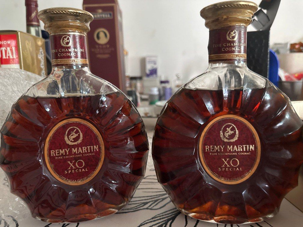Remy Martin XO special, Food & Drinks, Gift Baskets & Hampers on