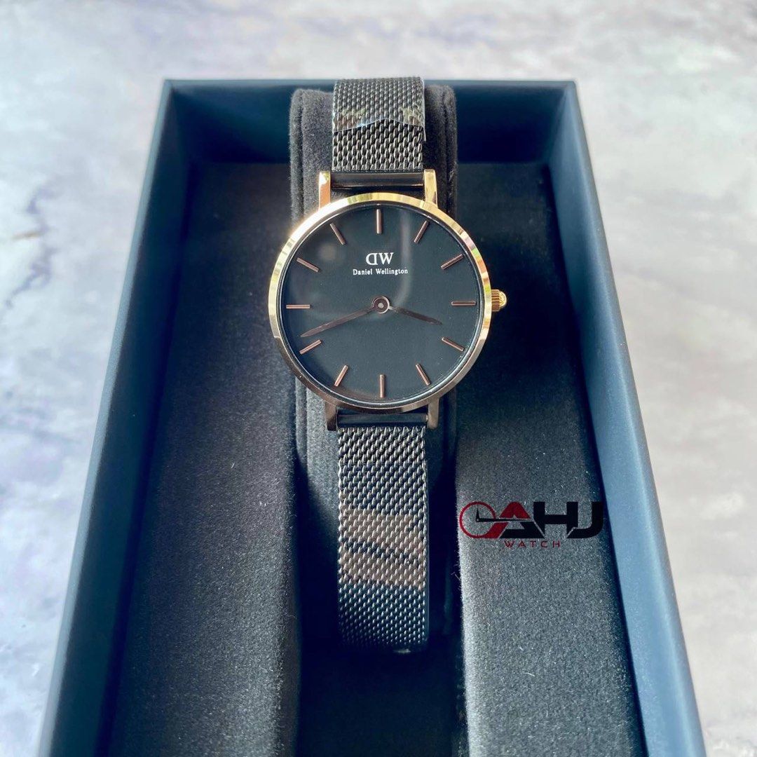 RESTOCK ORIGINAL DANIEL WELLINGTON PETITE ASHFIELD ROSEGOLD 28MM LADIES WATCH Women s Fashion Watches Accessories Watches on Carousell