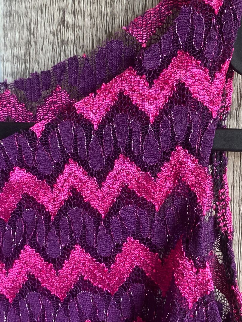 Reworked Vintage Top - Pink and Purple Chevron Pattern (Category: Sleeveless) located in Manila. Submitted by dream2doubt (Listing ID 1307766313, Image 2). Description: reworked from a thrifted piece to become a racerback top! fits xs-s super cute and one of one only price is negotiable!.