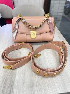 由 ffssaa129 (刊登 ID 1307916828，圖片 1) 提交，位於 的 (類別：)，說明：。