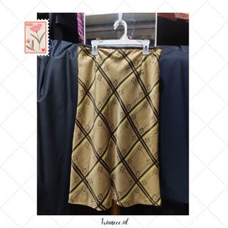 (Kategori: ) berada di . Dikirim oleh kkluwit (ID iklan 1307801337, Gambar 1). Deskripsi: .