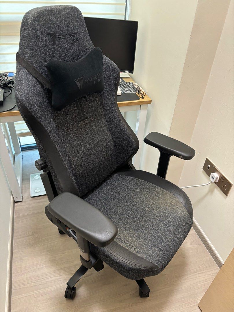 SecretLab Titan 2020 Softweave Black