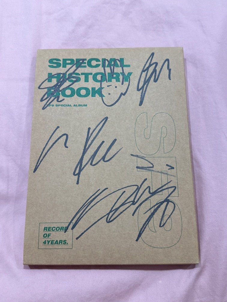 Signed SF9 Album (Category: CDs & DVDs) located in Manila. Submitted by ycg910 (Listing ID 1307849810, Image 1). Description: Selling my signed SF9 album!.