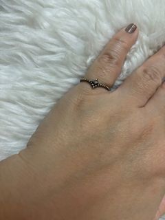 Size 7 tiara style ring