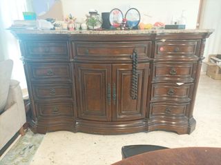 (Category: ) located in . Submitted by fchanda (Listing ID 1307857073, Image 1). Description: .