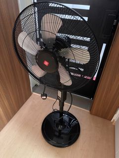 (Category: ) located in . Submitted by venomchun (Listing ID 1307856015, Image 1). Description: .