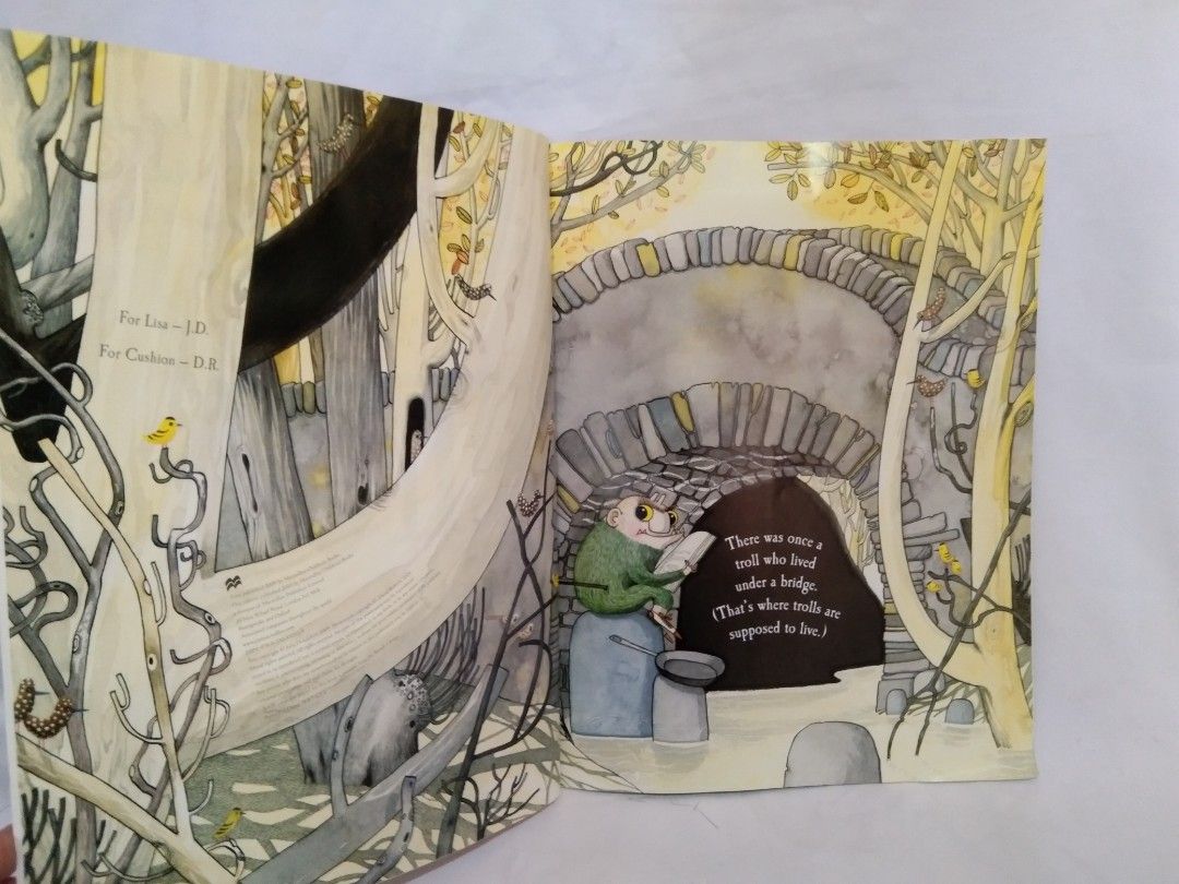 The Troll by Julia Donaldson and David Roberts (Category: Children's Books) located in Quezon City. Submitted by sky_bookstore (Listing ID 1307767158, Image 3). Description: Paperback Book Note: We sell pre-loved books. Some books may have minor flaws, such as shelf wear, creases and other common signs of usage. Location: Sauyo, QC.