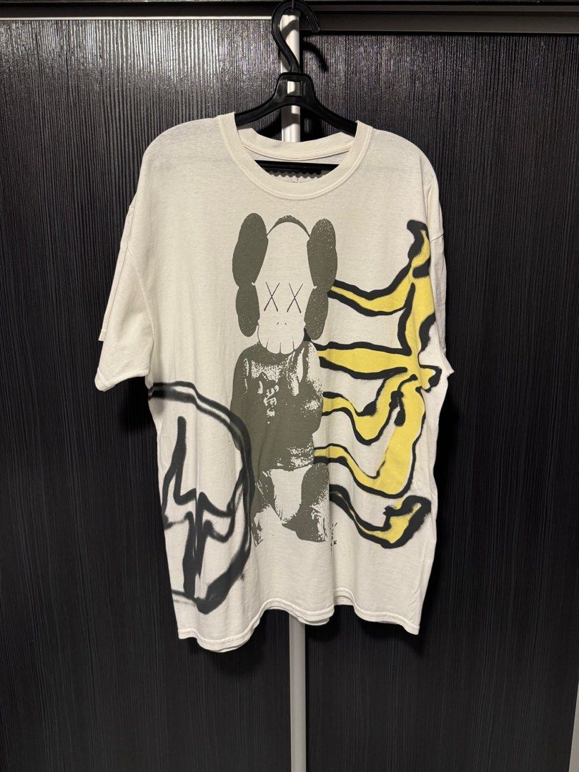 travis fragment merch