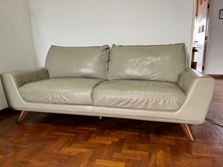 (Category: ) located in . Submitted by agathe2 (Listing ID 1307796375, Image 1). Description: .