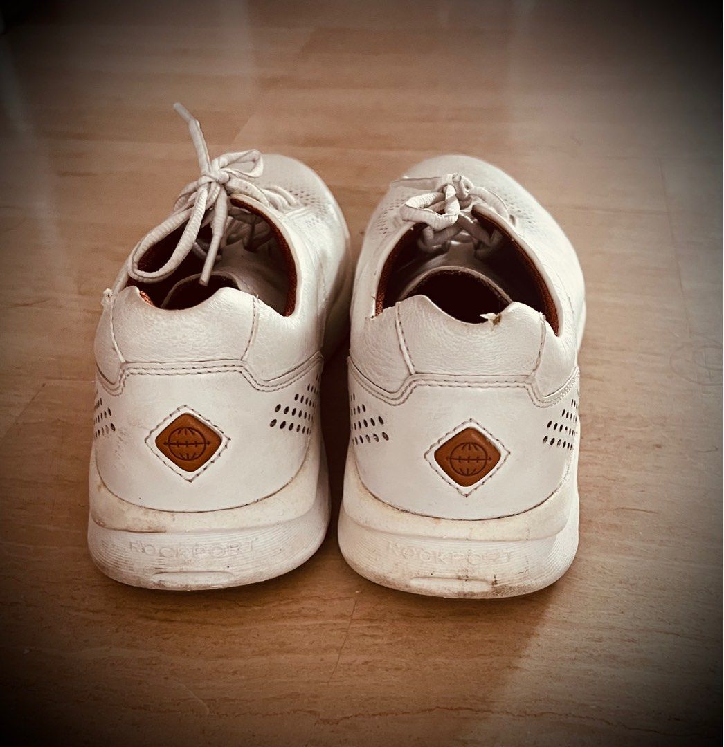 Used Rockport shoes