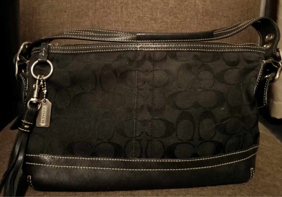 Vintage coach small shoulder bag discount