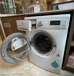 (Category: ) located in . Submitted by mokkitlai (Listing ID 1307784329, Image 1). Description: .