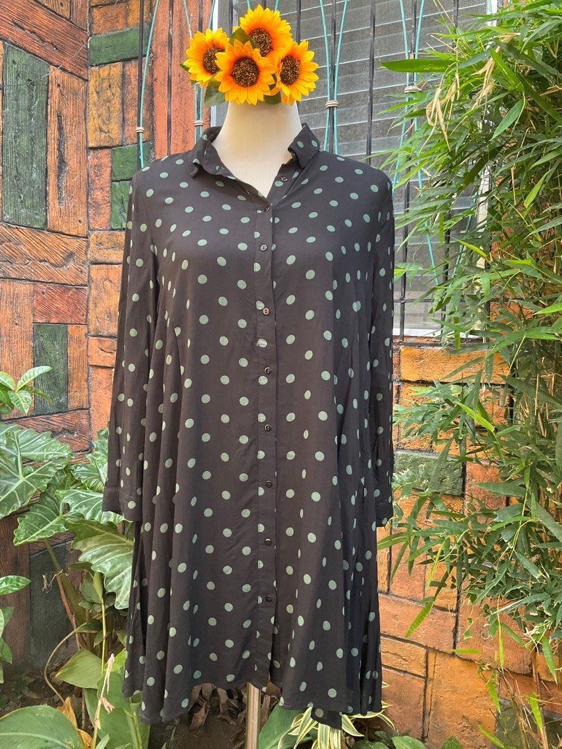 polka dot shirt dress zara Printed Shirt The Dress Zara Polka Dot THE ITEM THE YELLOW POLKA DOT MIDI  DRESS A Signature Piece For A