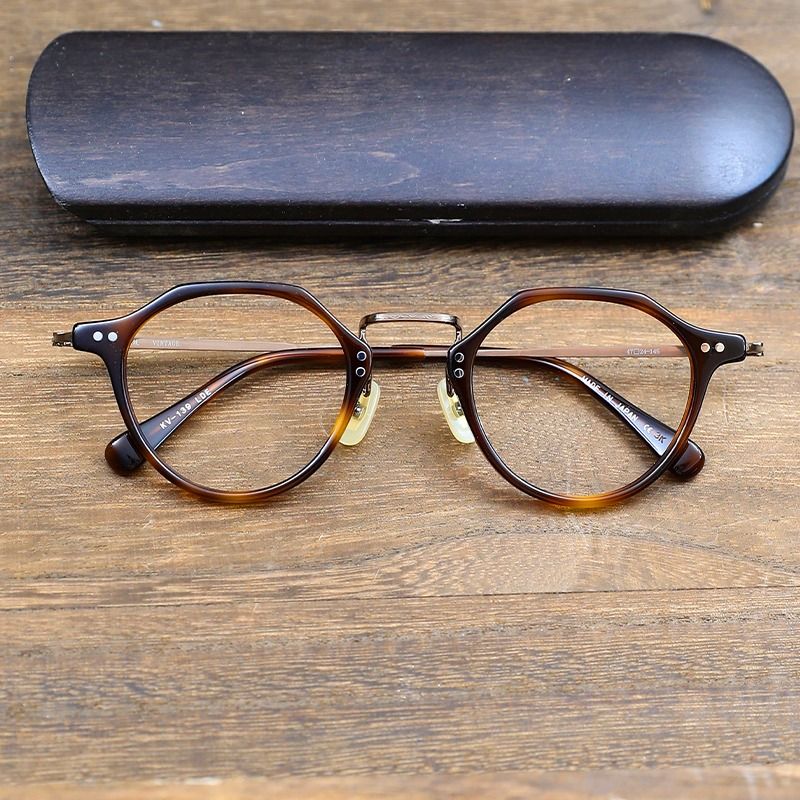 金子眼鏡, KV-139 , SIZE:47-24-145, 男裝, 手錶及配件, 眼鏡- Carousell