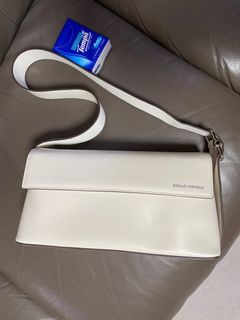 （分類：）位於 。 由 charawinnie 提交（商品編號 1311825352，圖片 1）。簡介： 。