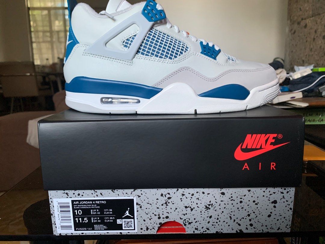 air Jordan 4 RETRO (Category: Sneakers) located in Marikina City. Submitted by chestmaester708 (Listing ID 1311873904, Image 1). Description: For sale: Brand new Air Jordan 4 Retro in the “White/Varsity Blue” colorway. These iconic sneakers feature a clean white leather upper with striking varsity blue accents and a speckled midsole. Size 10 US (men’s) with a Euro size of 44, these shoes come with the original box. Perfect for both collectors and