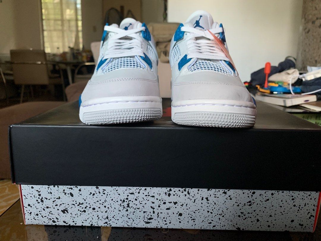 air Jordan 4 RETRO (Category: Sneakers) located in Marikina City. Submitted by chestmaester708 (Listing ID 1311873904, Image 3). Description: For sale: Brand new Air Jordan 4 Retro in the “White/Varsity Blue” colorway. These iconic sneakers feature a clean white leather upper with striking varsity blue accents and a speckled midsole. Size 10 US (men’s) with a Euro size of 44, these shoes come with the original box. Perfect for both collectors and