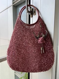 （分類：）位於 。 由 bebe.owl 提交（商品編號 1221951522，圖片 1）。簡介： 。