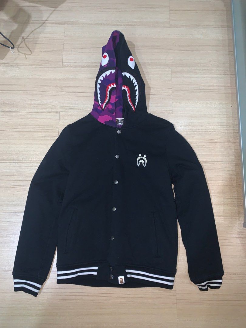 Bape Shark Varsity Jaket Original Fesyen Wanita Pakaian Wanita Baju Luaran di Carousell