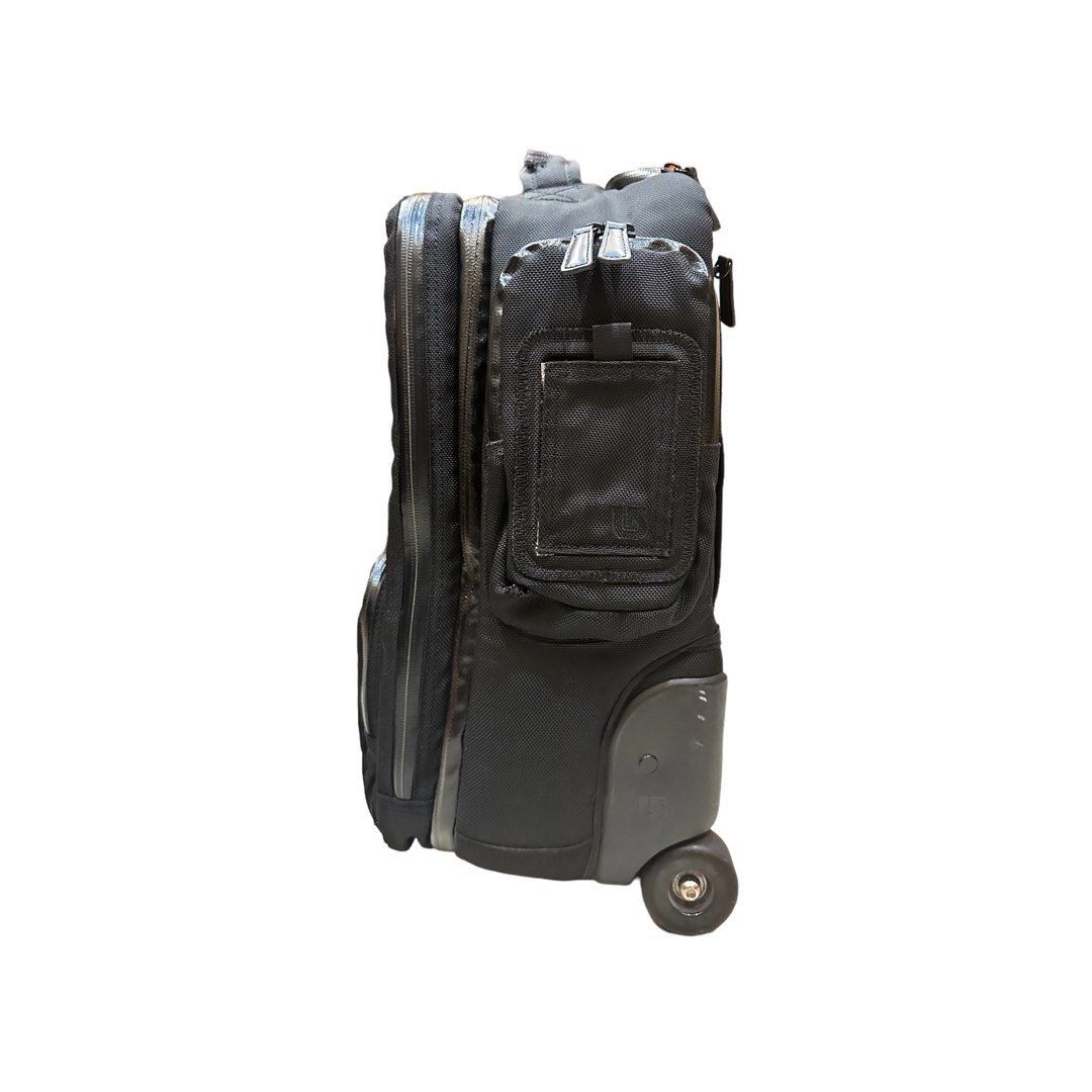 Burton cabin luggage online