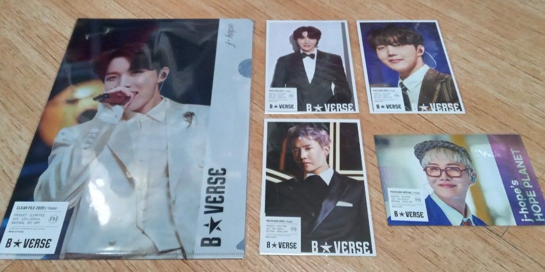BVerse L-folder 2022 and postcards set (Category: CDs & DVDs) located in San Fernando. Submitted by taelovekook (Listing ID 1311806298, Image 3). Description: sealed, in mint condition.