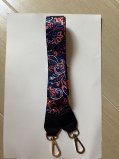 （分類：）位於 。 由 petitetwinkle 提交（商品編號 1311753900，圖片 1）。簡介： 。