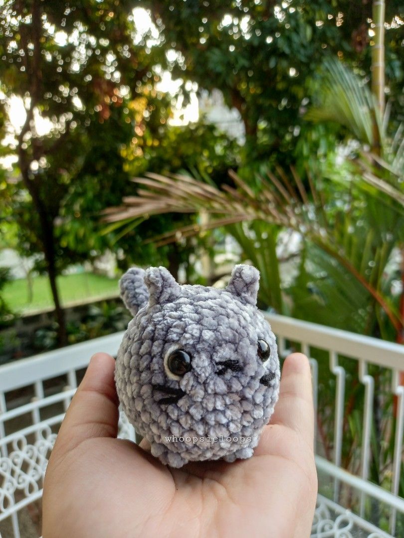 cat loaf crochet in gray (handmade) (Category: Handmade Craft) located in Marikina City. Submitted by whoopsieloops (Listing ID 1311819338, Image 2). Description: ‧₊˚❀༉‧₊˚ sample product ‧₊˚❀༉‧₊˚ 💌 materials: velvet yarn, safety eyes 💌 this is a made to order post which is why your item is highly customizable! 💌 for made to order items, please give us 3-10 days lead time :> this is to ensure the quality of your item 💌 to secure an order: a no