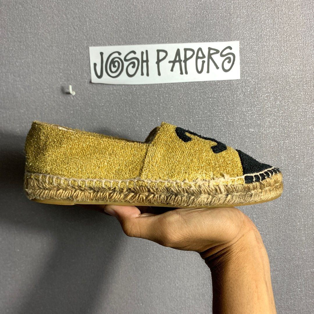 Chanel Espadrilles Flat Shoes (Category: Sneakers & Footwear) located in Santa Cruz. Submitted by gtasantacruz (Listing ID 1311761393, Image 2). Description: Chanel Espadrilles Flat Shoes Black/Yellow G29762 Size 36 Minimal stain Minimal heel drag Direct message for fast transaction📩 📍Laguna.
