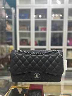 (Category: ) located in . Submitted by closetcompany (Listing ID 1311780747, Image 1). Description: .
