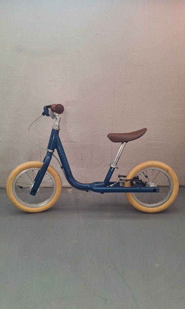 Decathlon Balance Bike Run ride 900 Sports Equipment Bicycles Parts Bicycles on Carousell