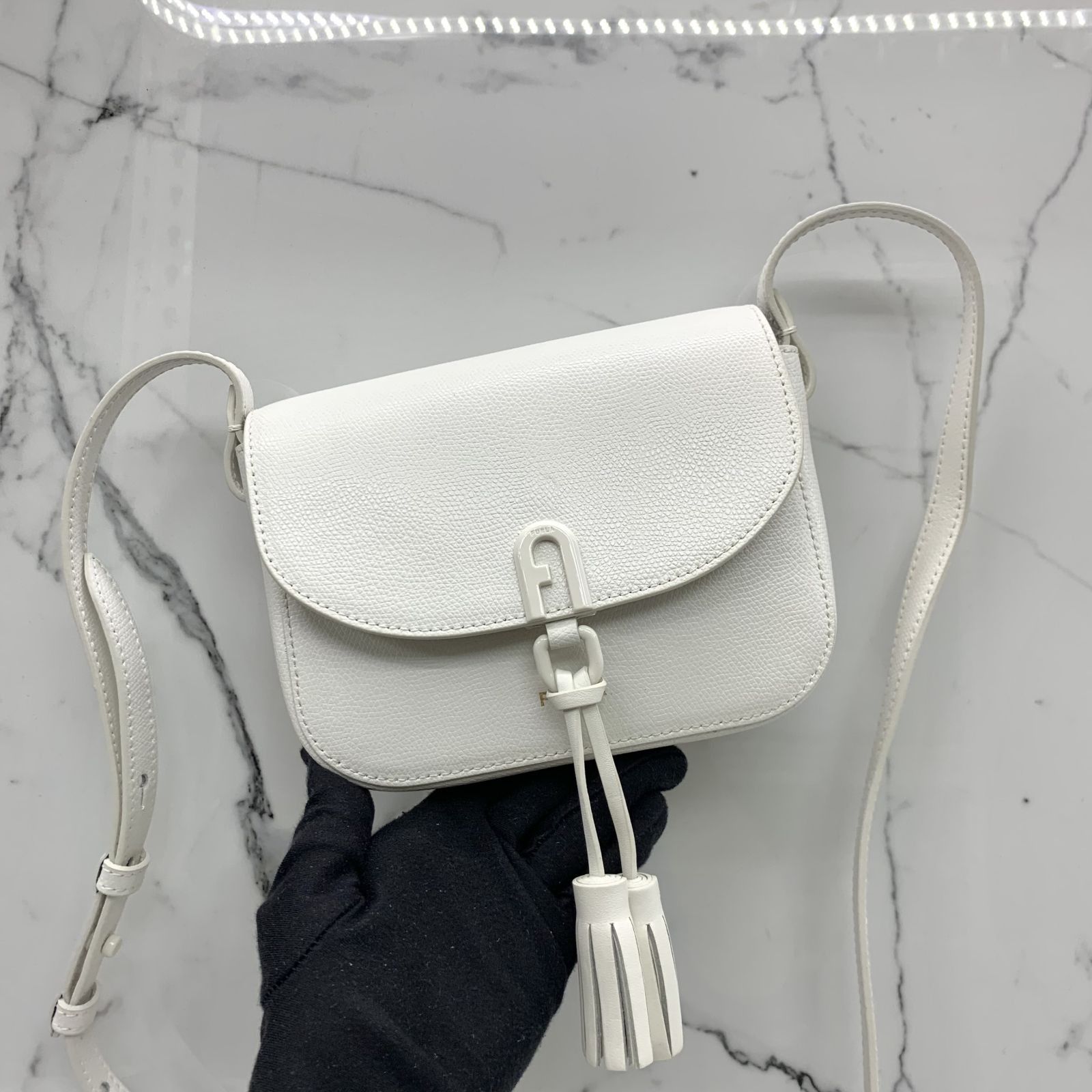 FURLA WHITE MINI TASSEL 1927 SHOULDER BAG 247029407 AL