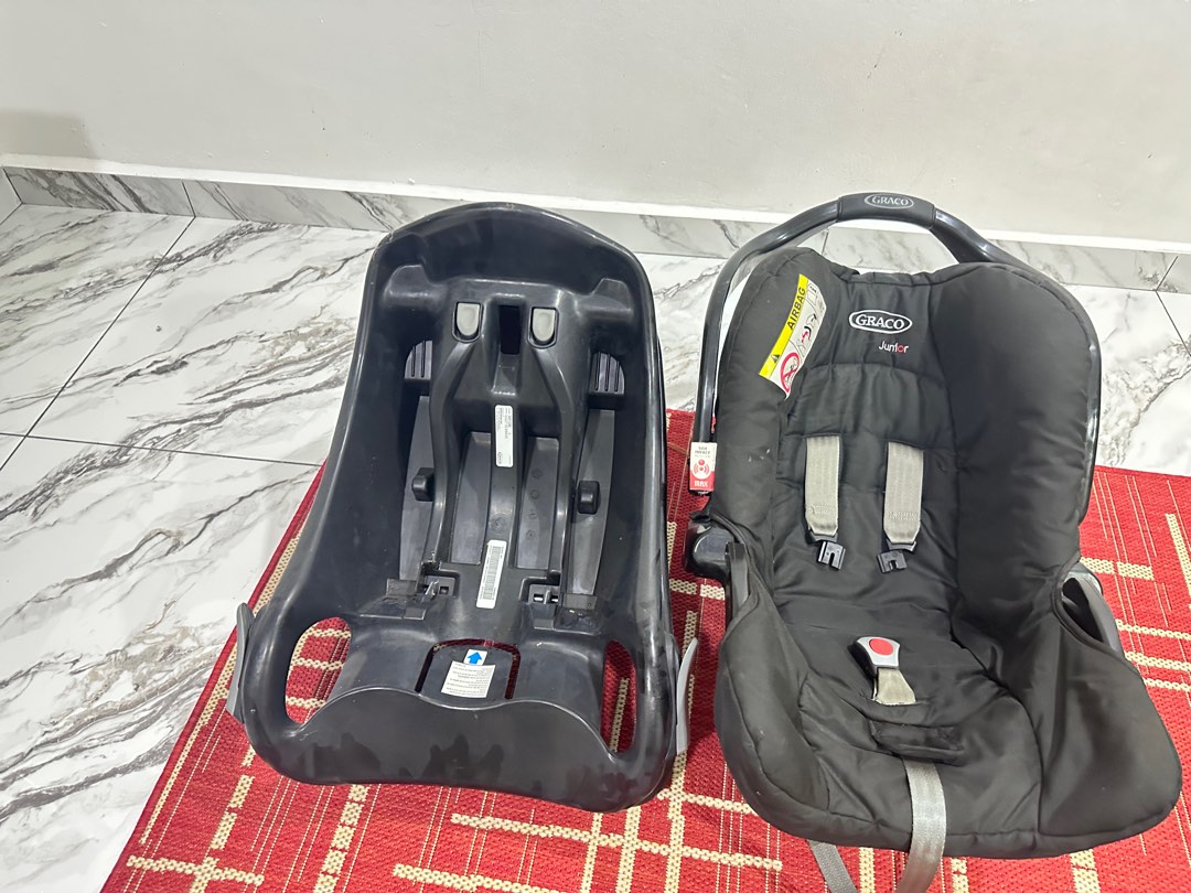 Graco junior baby base new arrivals